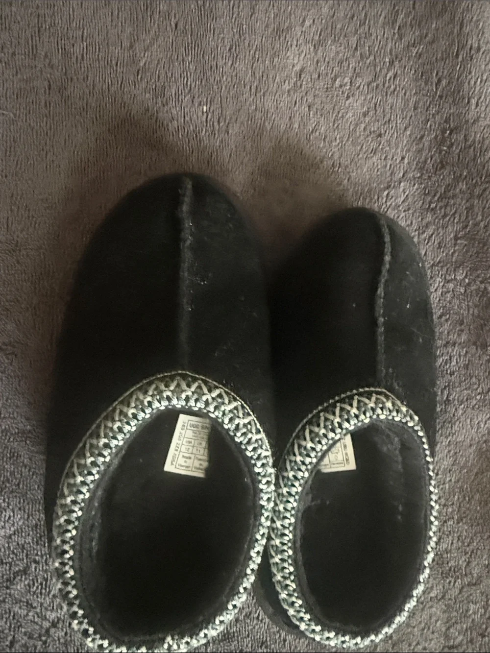 UGG Black Kids Slip-On Slippers with Decorative Trim